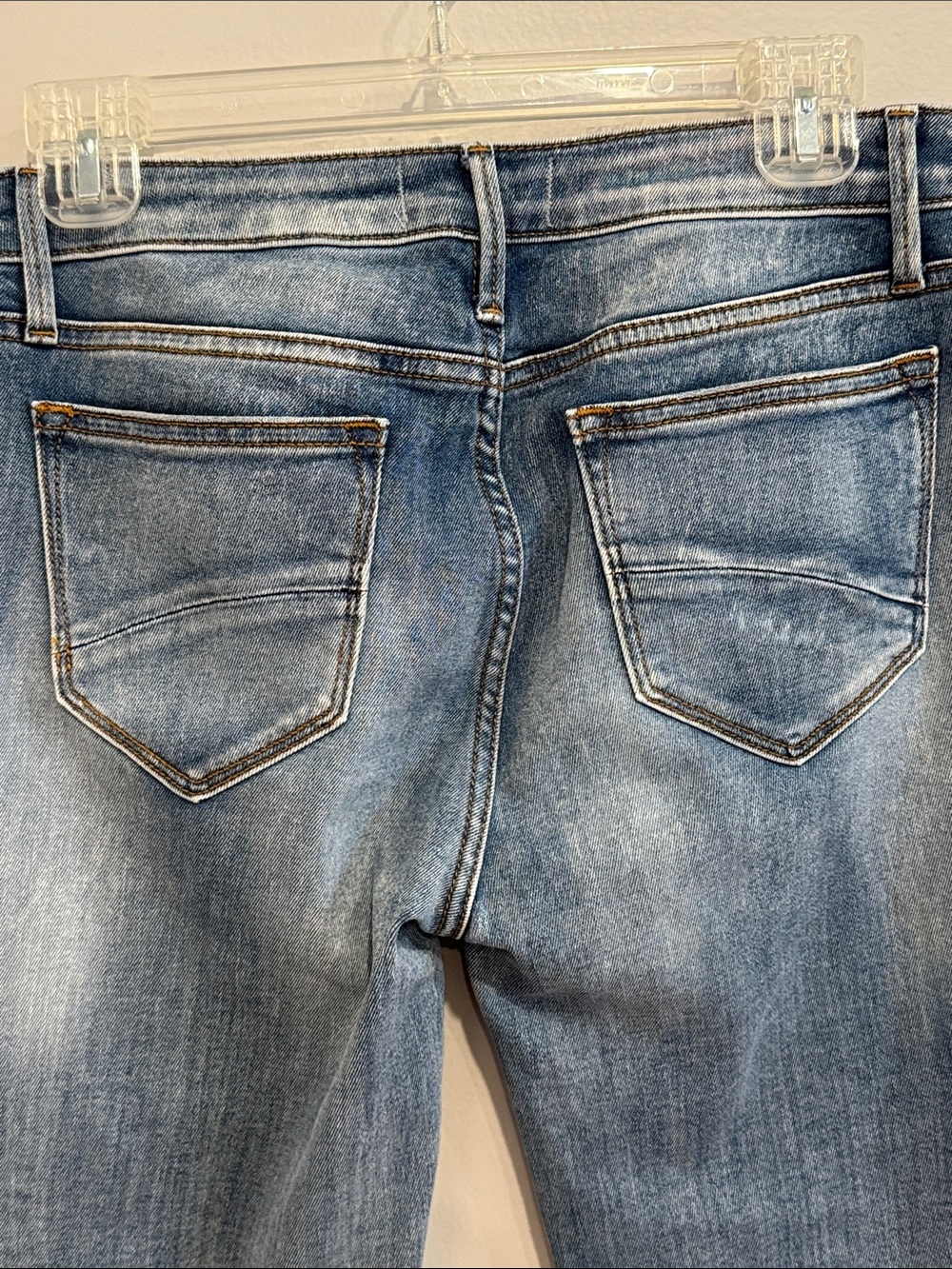 Driftwood Jackie skinny, stretchy floral embroidered frayed hem jeans Size 28 - Picture 8 of 14